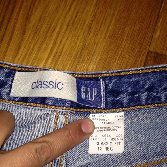 Denim high rise shorts! - Picture 2 of 3