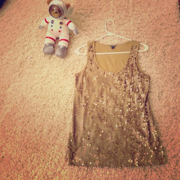 Paillette sparkle top