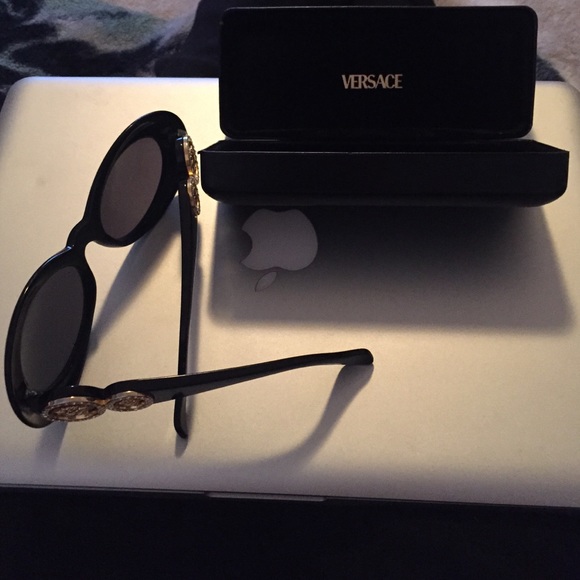 Black Versace Sunglasses Mod418/C