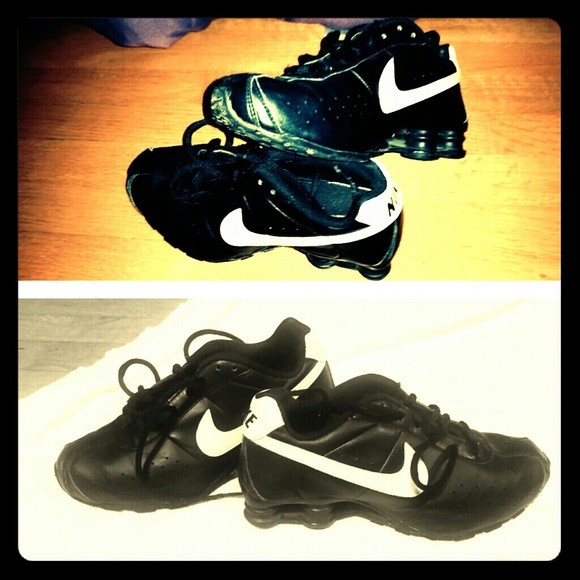 Nike Shox- Black & white leather