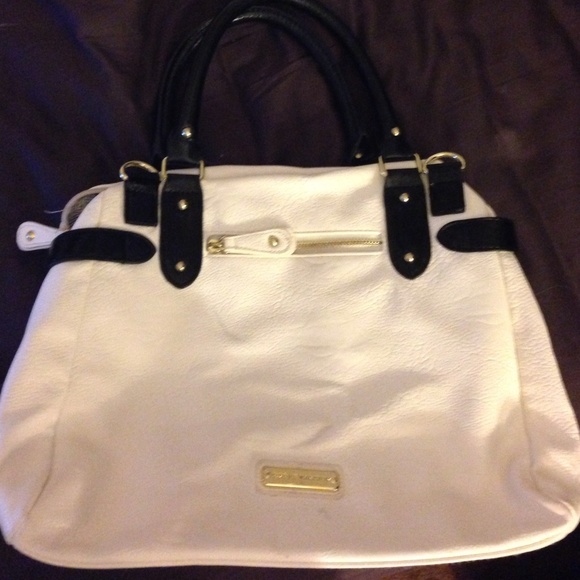 Purse - Picture 2 of 2