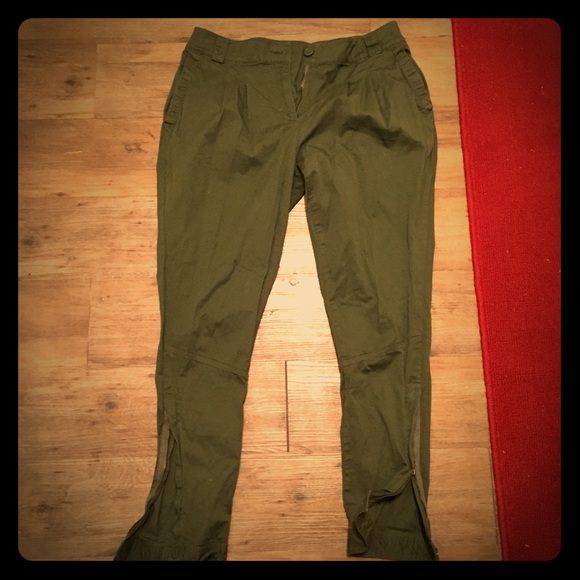 Stretchy pants ARMY GREEN 👖💚