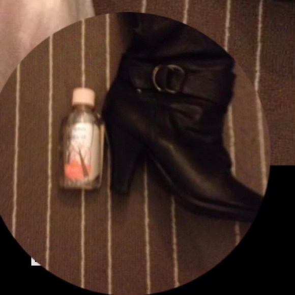 Money - Picture 2 of 2