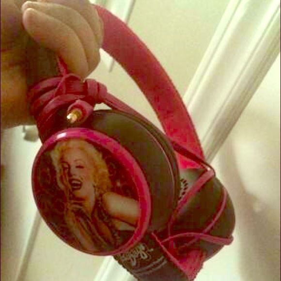 Headphones