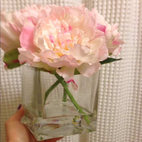 Additional pic 🍀🌹🌸🌹💐🍁🌹🌺🌺💐🌸🌷💐🌸🌸 - Picture 2 of 4