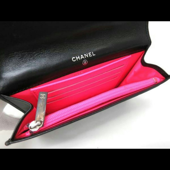 ****SOLD**** Chanel Cambon Wallet - Picture 4 of 4