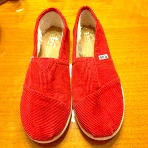 Youth TOMS