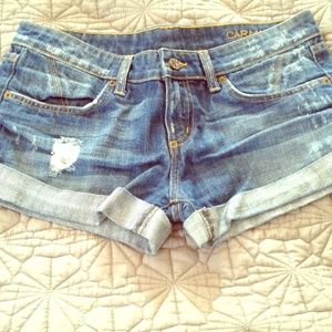 Like new LF carmar denim shorts