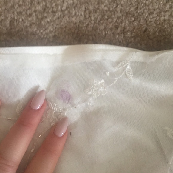 Sophia rolling wedding dress size 6 - Picture 3 of 4