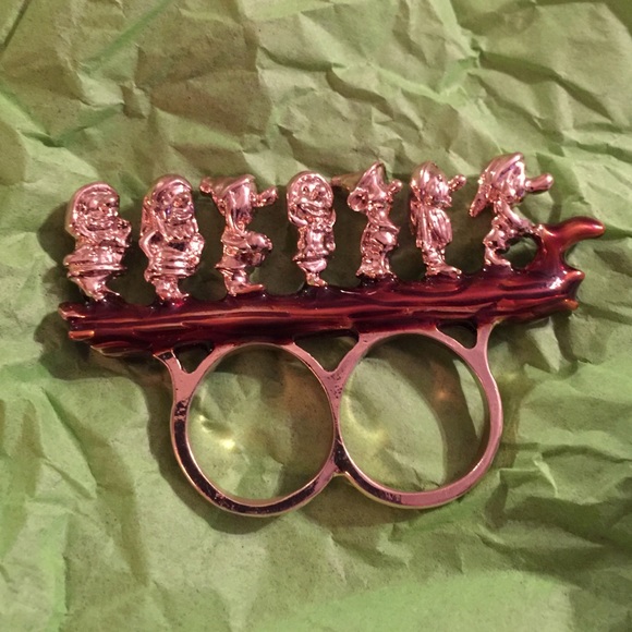 Nasty Gal Jewelry - Snow White and the seven dwarfs double ring