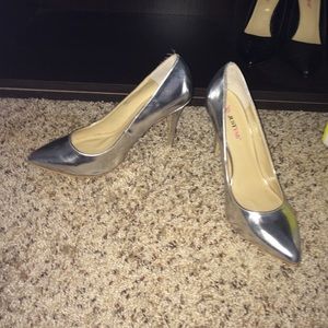 Silver pumps, never worn!