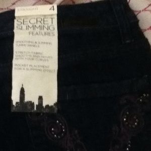 Black Jones New York Jeans, Size 4