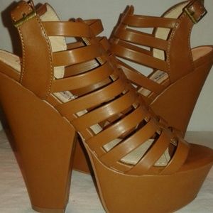Brand New Steve Madden Sandals/Shoes
