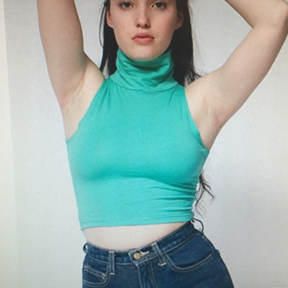 American apparel crop top