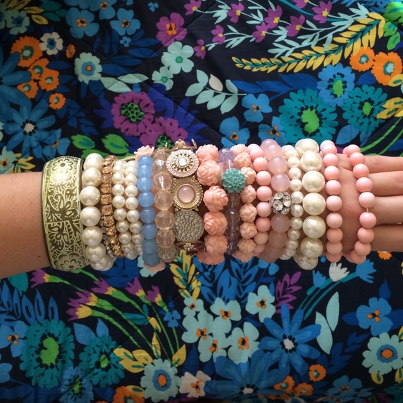 Francesca's Collections Accessories - Bracelet bundle