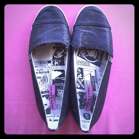 Black sparkly rock & candy by ZiGi slip ons