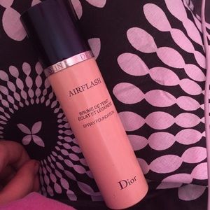 DIOR AIRFLASH FOUNDATION ALMOST NEW