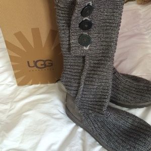 Gray knitted uggs