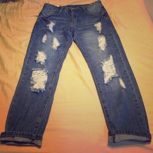 Distressed boyfriend jeans