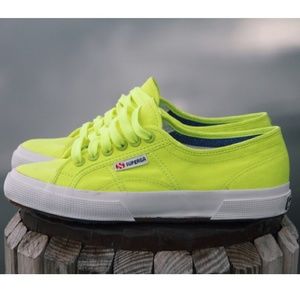 Superga 2750 Yellow Neon Sneakers NWT size 8.5