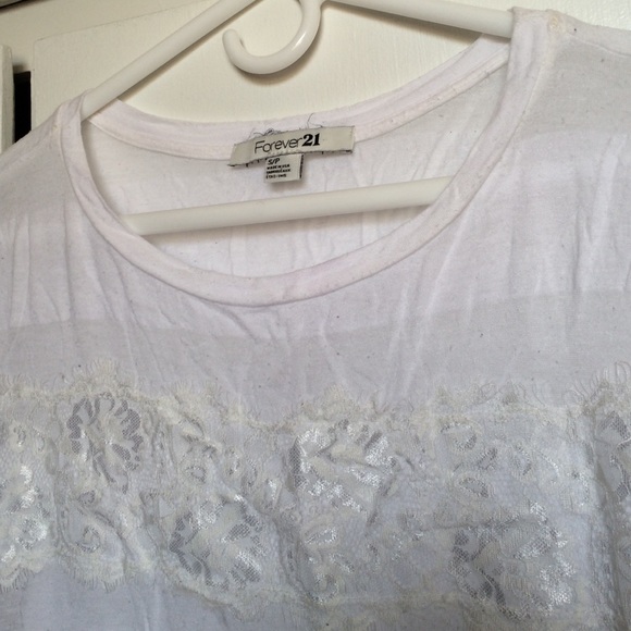 White with Lace Off the shoulder Blouse F21 - Picture 2 of 4