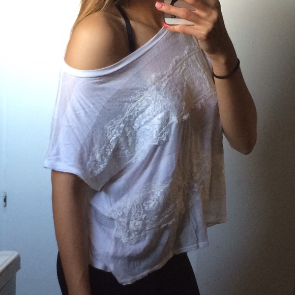 White with Lace Off the shoulder Blouse F21 - Picture 4 of 4