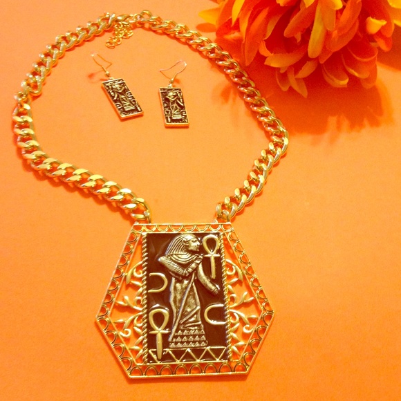 Jewelry - 🔸🔶Egyptian Black & Gold Necklace set🔶
