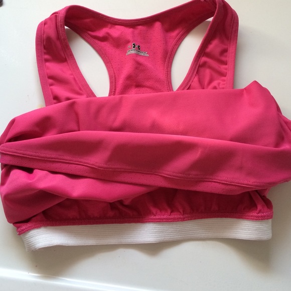 💪Under Armour Hot Pink Top New without tags - Picture 3 of 4