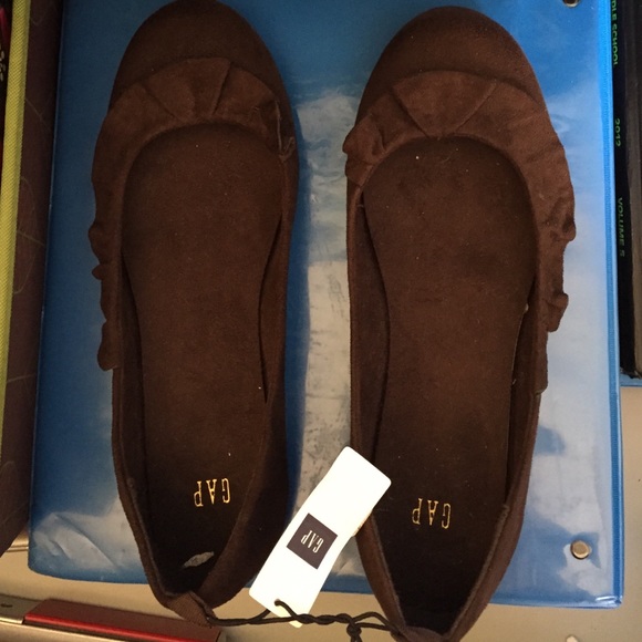 Brand new gap flats