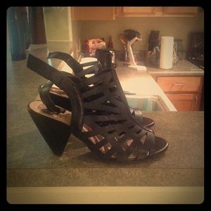 Vince Camuto Sandals