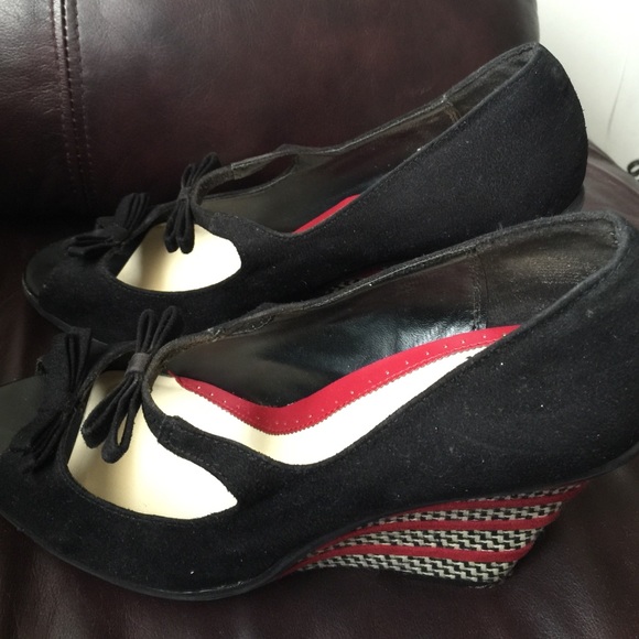 Very cute wedges