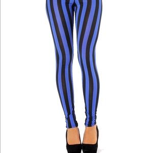 Striped leggings