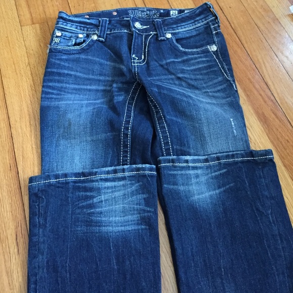 ⛔️sold ⛔️Miss me jeans
