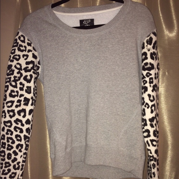 Fox Leopard print sweatshirt size small