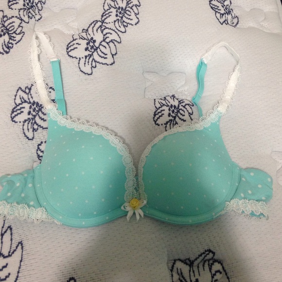 VS Bra 34A