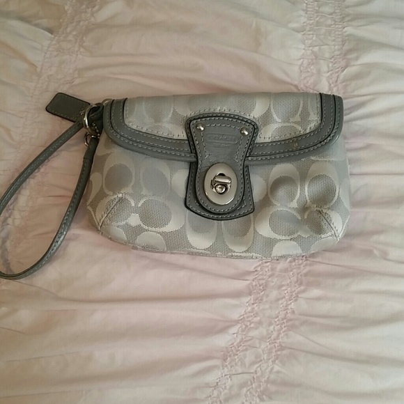 Small Coach Wristlet