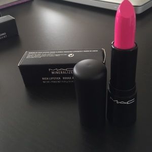 Mac rich lipstick