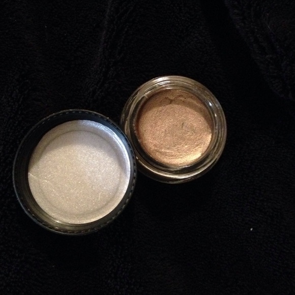 Bombshell - Picture 3 of 3