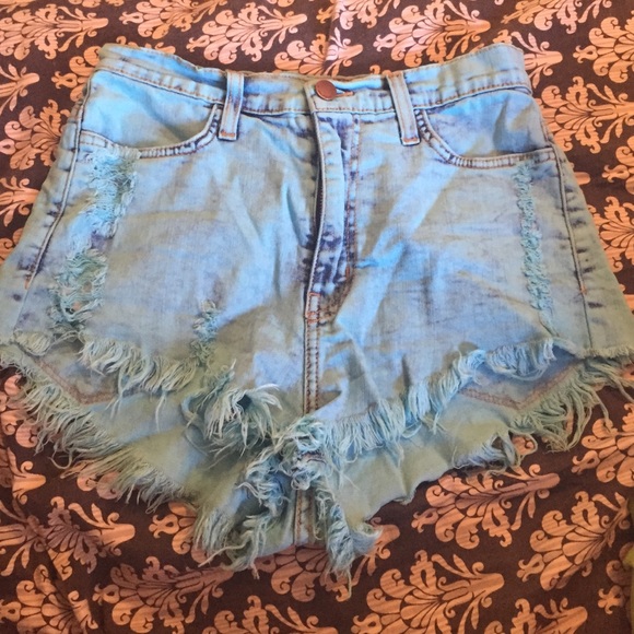 American-made blue high-wasted shorts