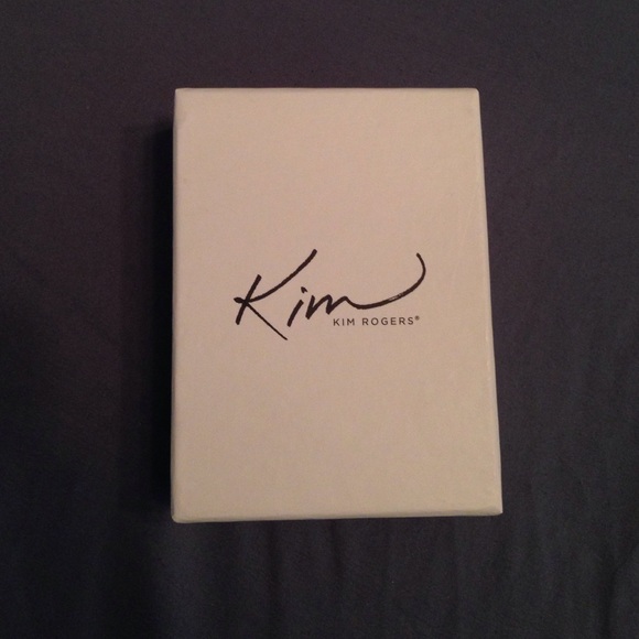 Necklace, bracelet, and earrings set Kim Rogers