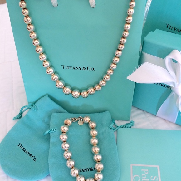 Tiffany & Co. Graduated Beads matching set - Picture 2 of 4