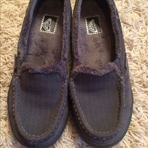 Roxy Slip On Fur Lined Shoes size 6