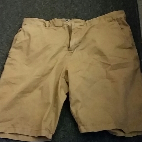 Men's American Eagle shorts