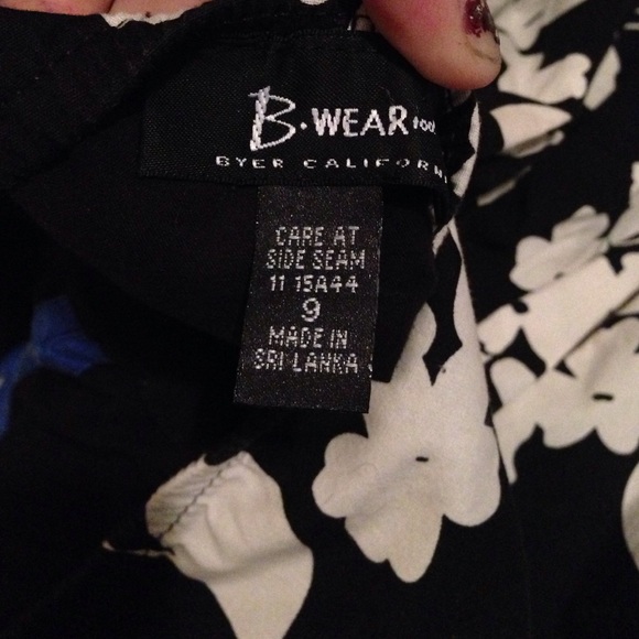 Dress!! - Picture 2 of 2