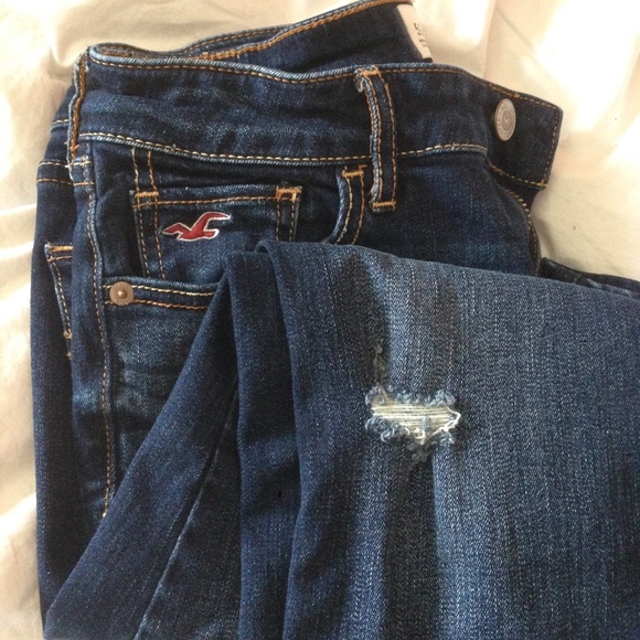 ⛔️⛔️SOLD ON Ⓜ️ercari ⛔️⛔️Hollister Dark Wash Jeans - Picture 4 of 4