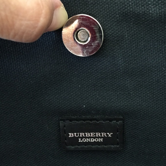 Authentic Burberry Tote - Picture 3 of 4