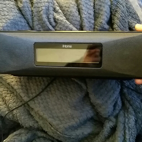 ihome  for IPhone 4/4s.