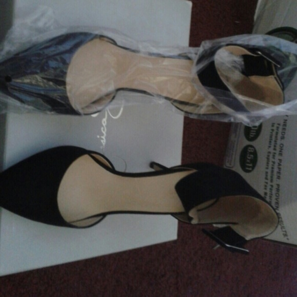 Zara basic black heels