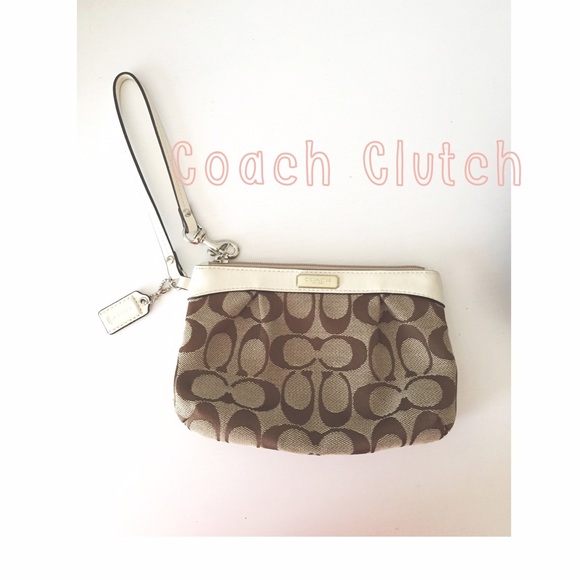 NEW! Coach Clutch