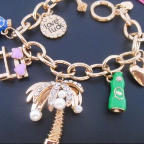 GC coconut  trees gold tone bracelet - Picture 3 of 3